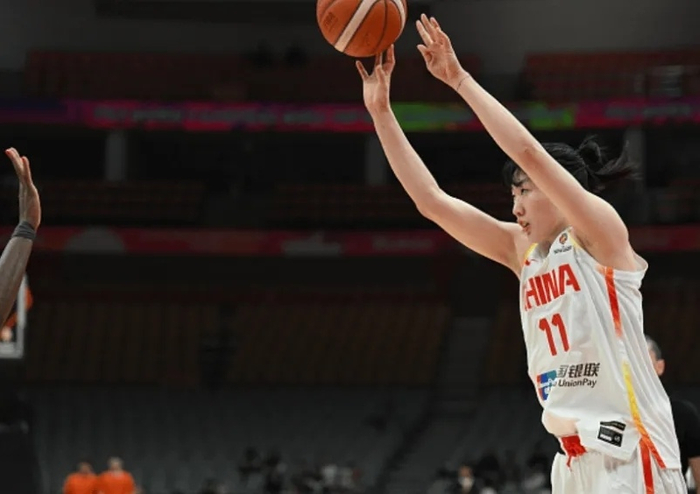 中国女篮半场46-36碾压南苏丹 罗欣棫陈玉婕成最