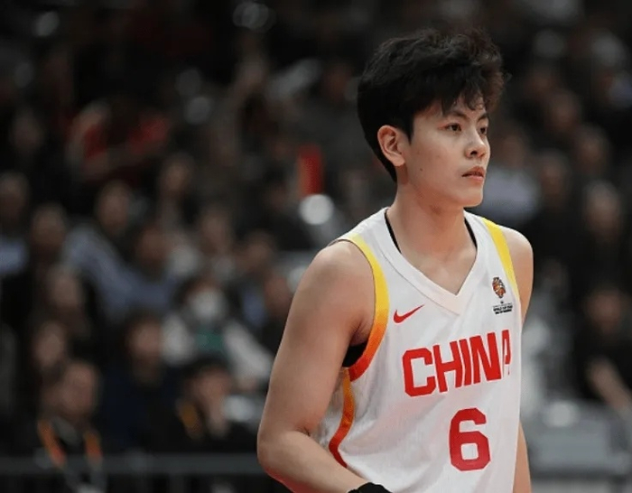 中国女篮半场46-36碾压南苏丹 罗欣棫陈玉婕成最