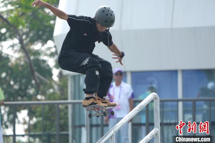 杭州亚运会滑板收官 中国小将揽三金