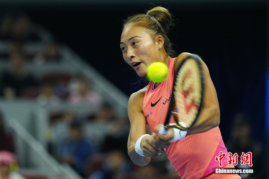 郑钦文中网半决赛遭穆霍娃逆转 创个人WTA1000赛事