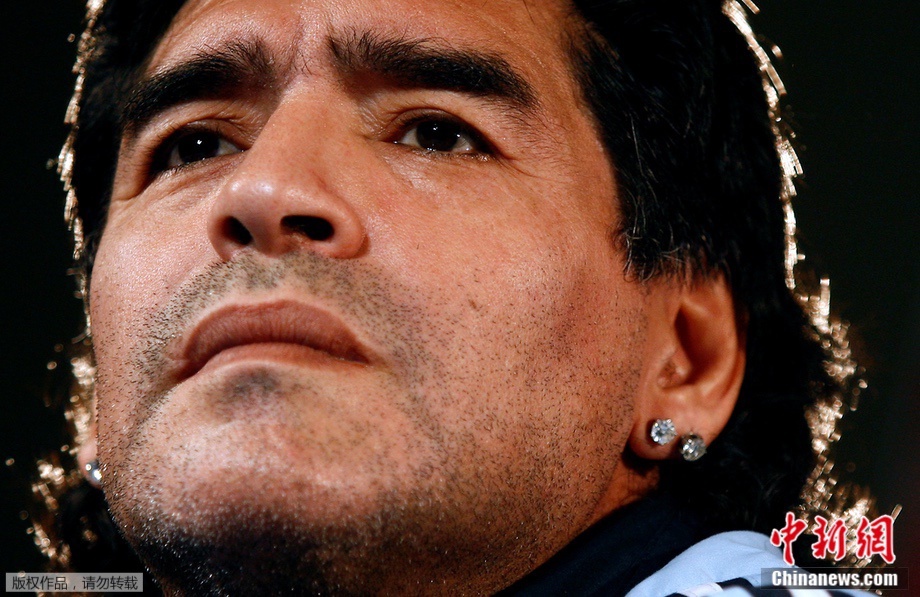 阿根廷法院取消马拉多纳医疗团队审判 案件将重